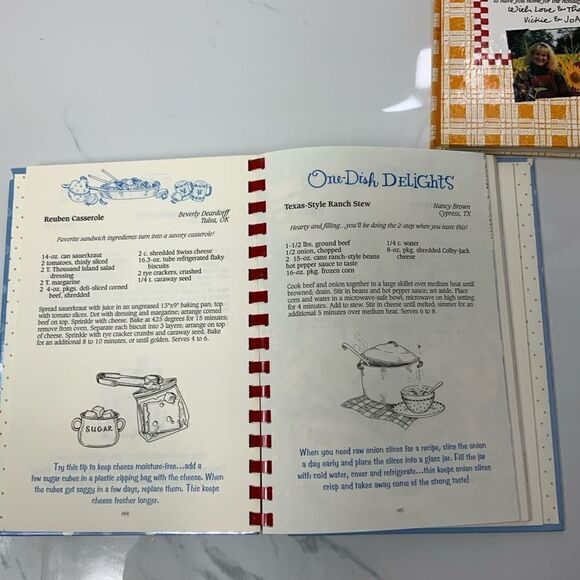 GOOSEBERRY PATCH Cookbooks Lot of 3 - Picture 5 of 7